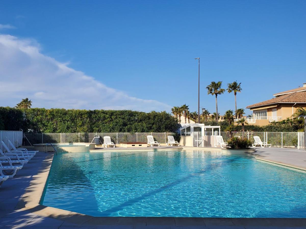 Cap Hermes Studio 31M2 Vue Port Climatise Piscine, Frejus Exterior photo