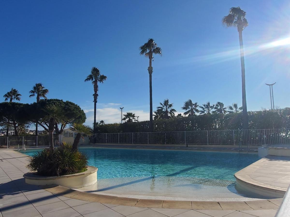 Cap Hermes Studio 31M2 Vue Port Climatise Piscine, Frejus Exterior photo