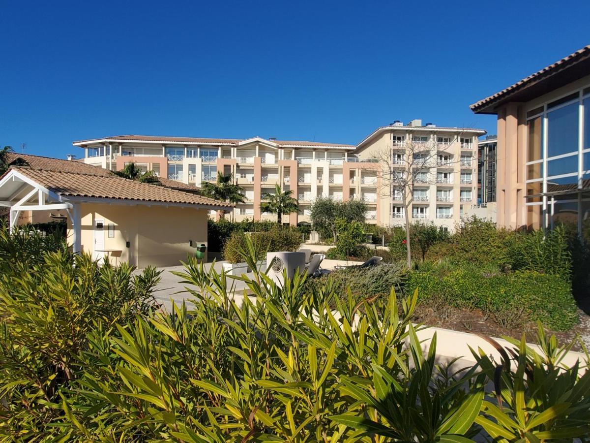 Cap Hermes Studio 31M2 Vue Port Climatise Piscine, Frejus Exterior photo